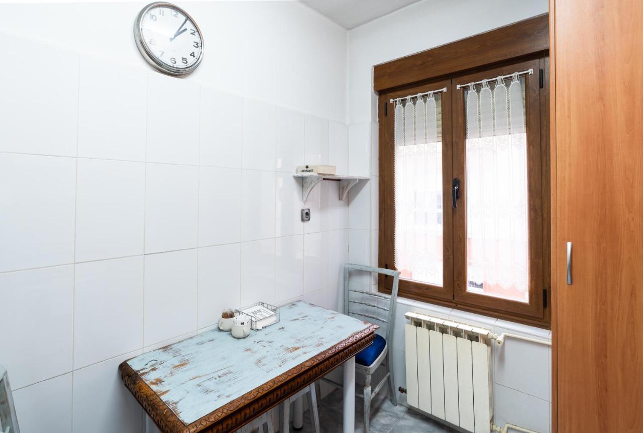 Housingleon - Apartamento Plaza Mayor Εξωτερικό φωτογραφία